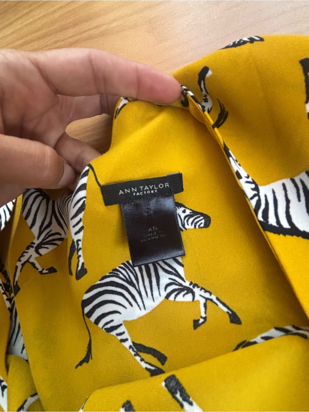 Ann Taylor Factory Mustard Yellow Zebra Print Sleeveless Layered Blouse XS - Picture 6 of 9